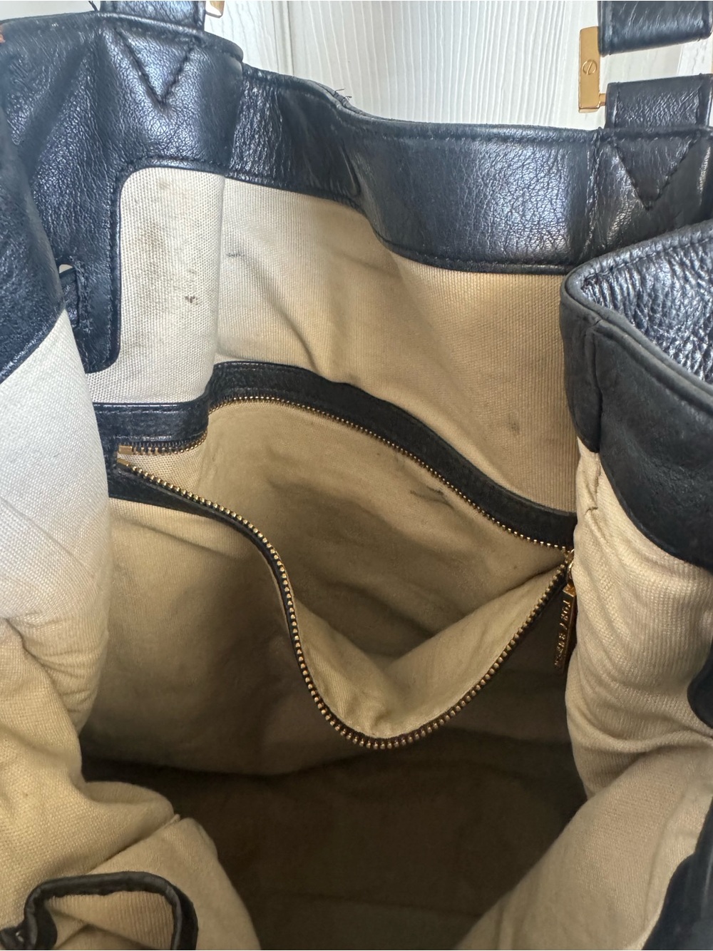Tory Burch Tote Bag - Picture 5 of 7